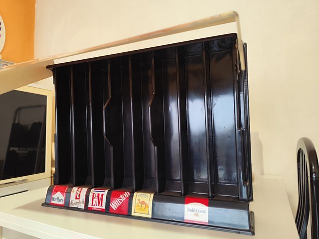 Expositor Cigarrillos Vintage