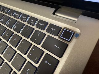 Dell Pro 13 Plus Ultra 7 Convertible Tactil, NUEVO
