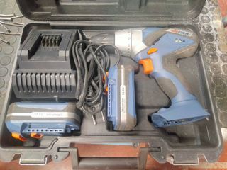 Taladro atornillador Dexter 14.4V
