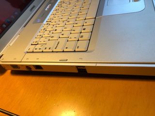 Portátil Compaq Presario - Plata