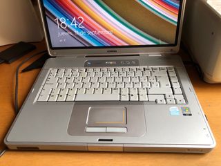 Portátil Compaq Presario - Plata