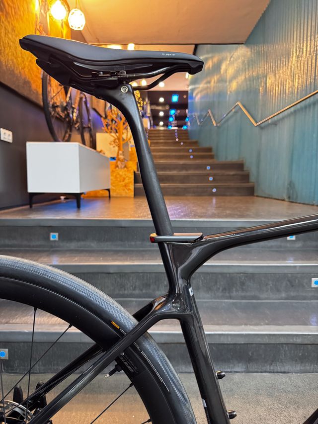Bicicleta Giant Defy E+ 1