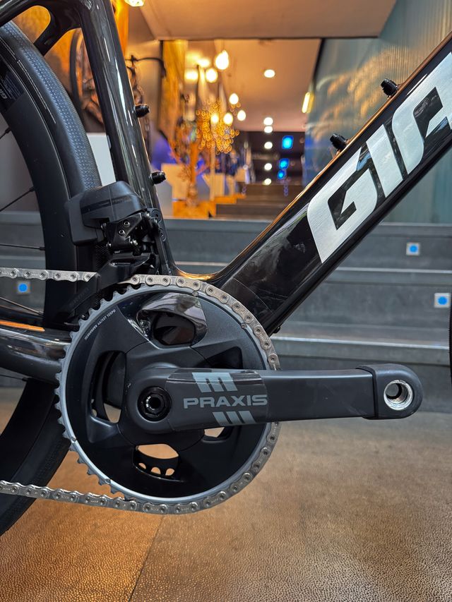 Bicicleta Giant Defy E+ 1