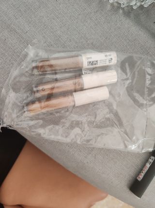 3 Correctores H&M Marrón