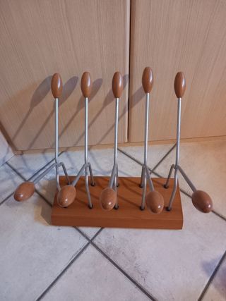 Portariviste in legno decorazione per la casa