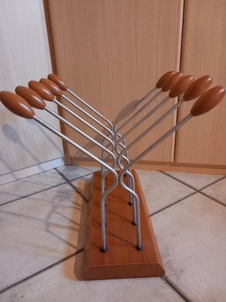 Portariviste in legno decorazione per la casa