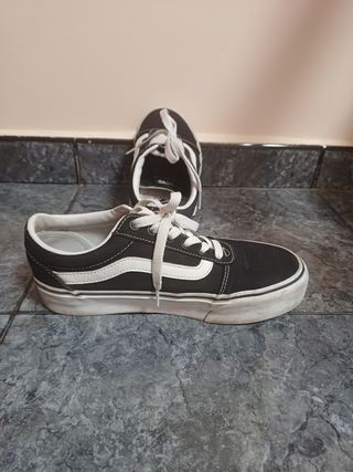 Vans Old Skool - Negras - 38,5