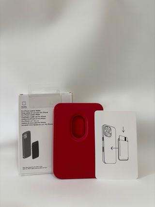 Portafoglio Apple MagSafe rosso