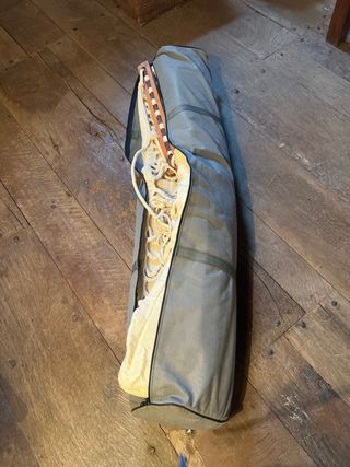 silla colgante beige tela