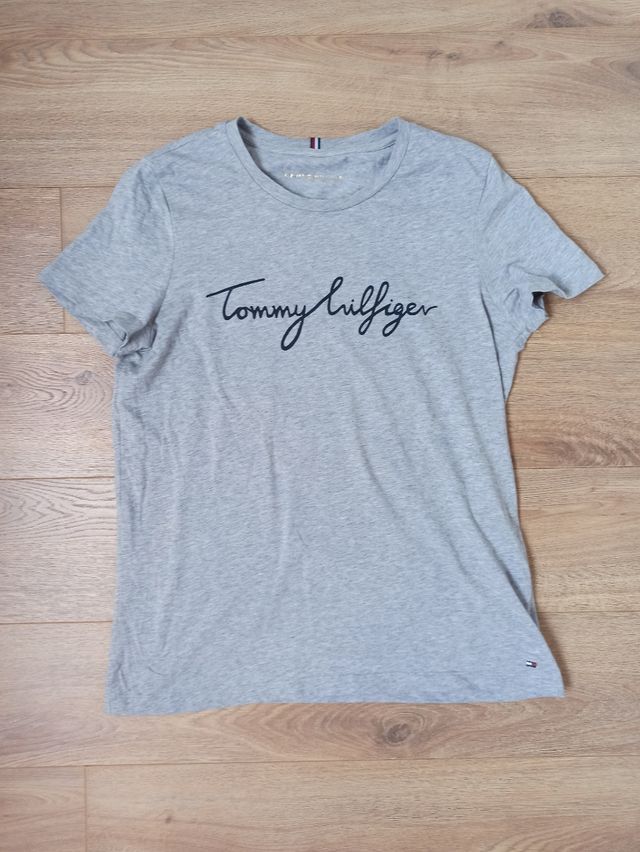 Camiseta Tommy Hilfiger Gris