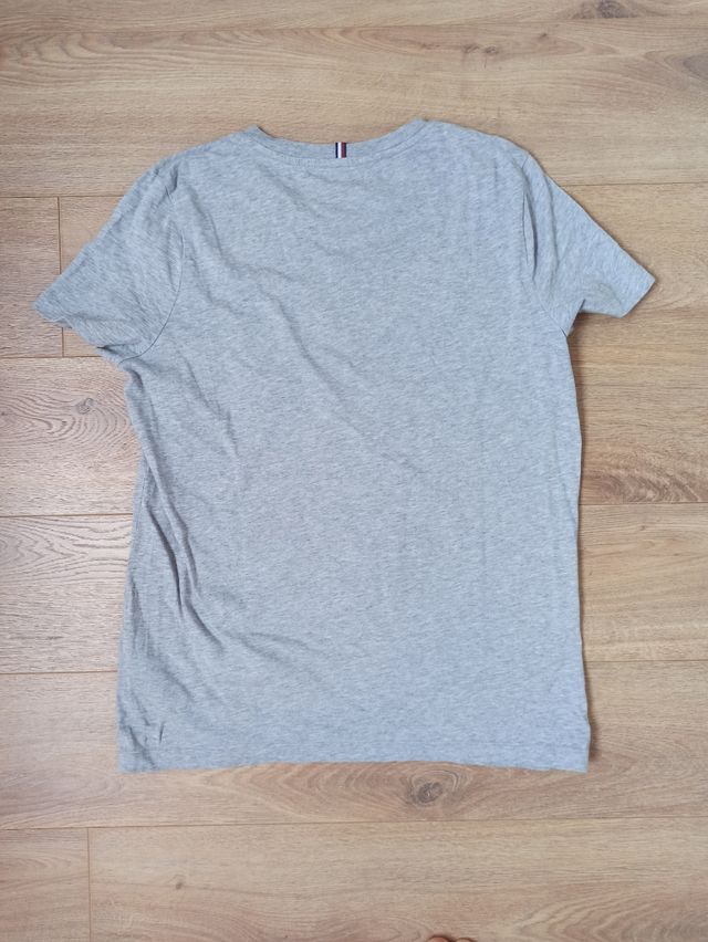 Camiseta Tommy Hilfiger Gris
