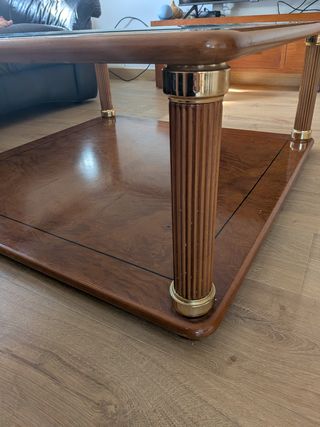 Mesa centro. Madera-cristal