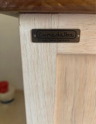 Cama nido de madera con cómoda infantil a conjunto
