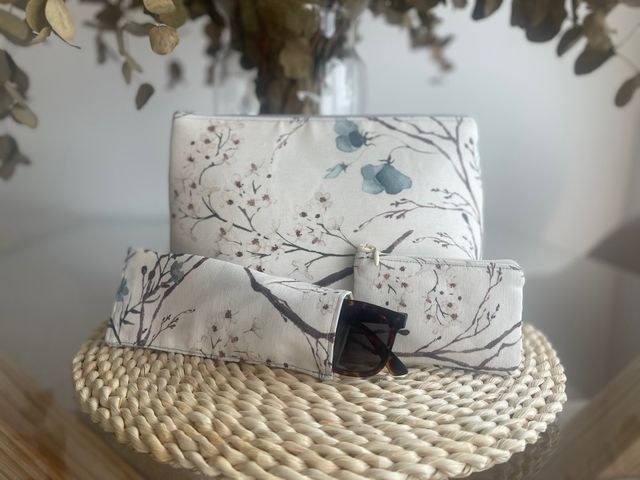 Pack bolso, monedero y funda de gafas florales