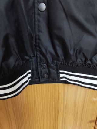 Chaqueta negra Pull Bear