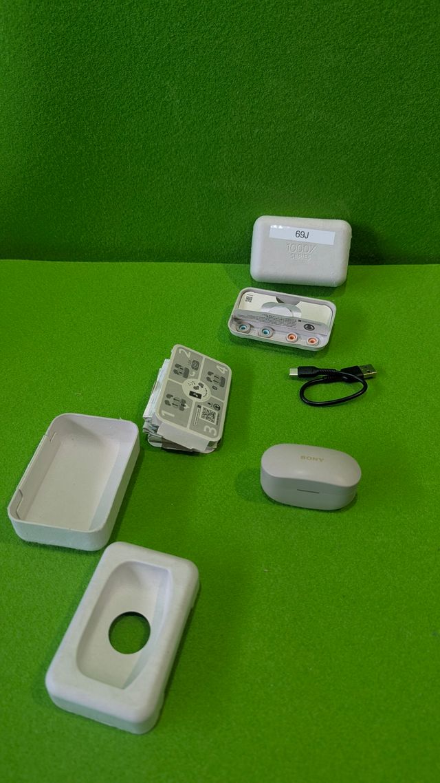 Cuffie Sony WF1000XM4