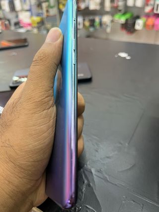 Cellulare OPPO multicolore