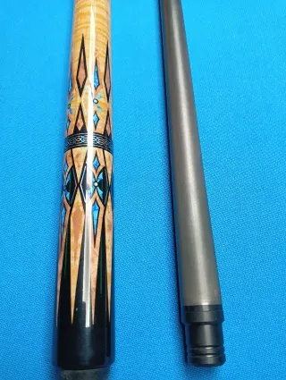 Taco de billar YFEN con 2 flechas carbono.