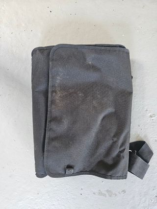 Bolsa bandolera VW negra