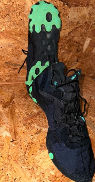 Zapatillas Nike React - Negras y Rojas