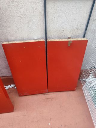 Mesa auxiliar Ikea naranja