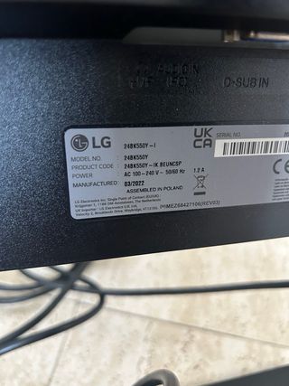 Monitor LG 24" - Pantalla negra