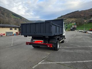 Camion Renault midlum 180