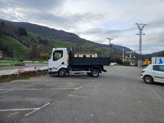 Camion Renault midlum 180