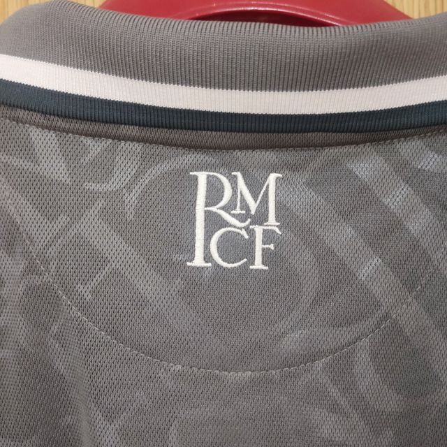 Camiseta Real Madrid gris