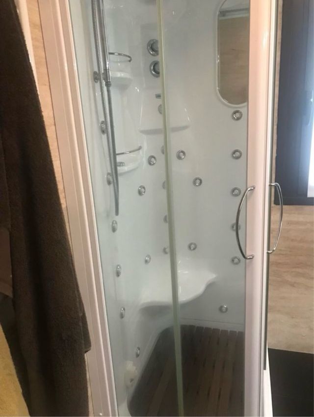 Cabina hidromasaje Kassandra - ducha