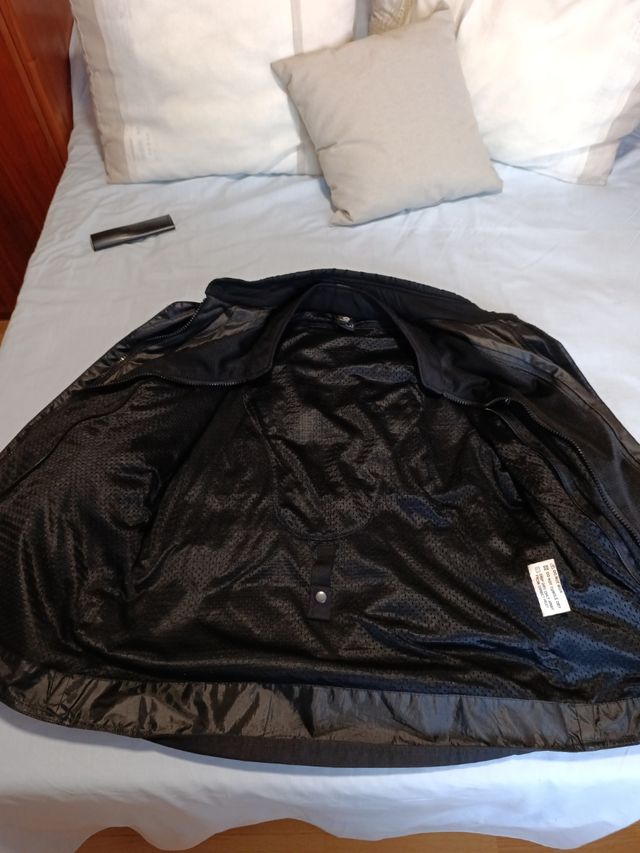 Cazadora moto negra - Talla L -XL