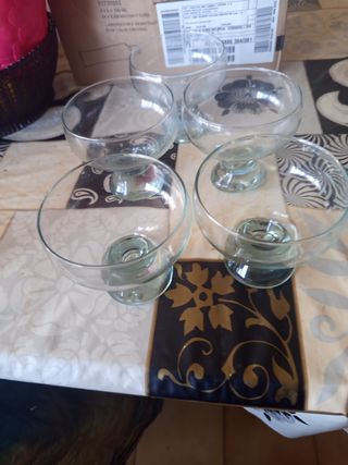 4 Copas de postre - Cristal