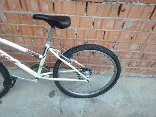 Bici agece 24 pulgadas+candado antirrobo 