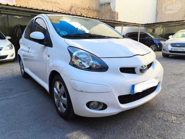 Toyota Aygo 1.0 VVTi Connect