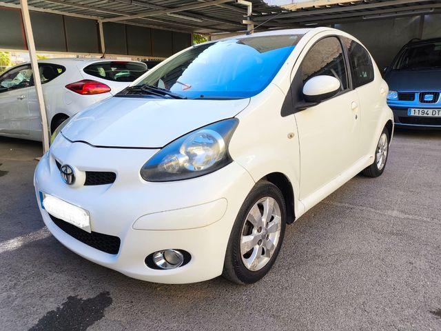 Toyota Aygo 1.0 VVTi Connect