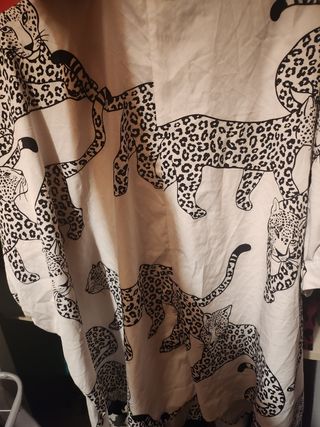 Camisa Shein curve  leopardo