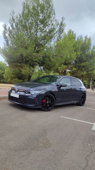 Volkswagen Golf VIII GTI 2.0 TSI Navi LEDPlus HUD