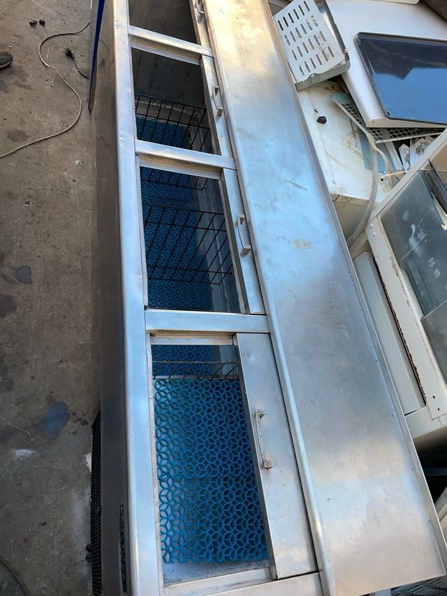 Botellero Infrico metálico 4 puertas