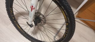 Bicicleta eléctrica Coluer montaña