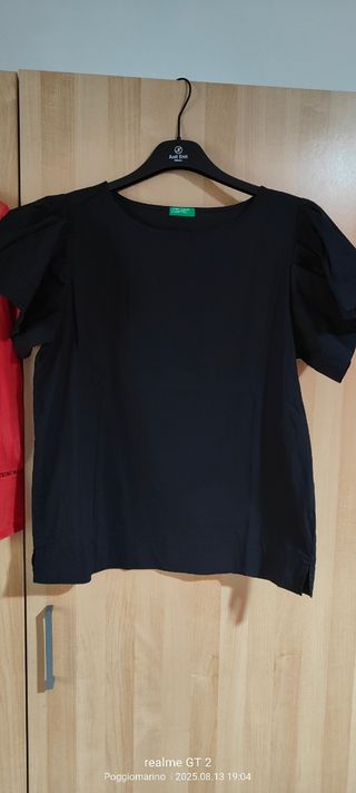 Camicetta Benetton nera