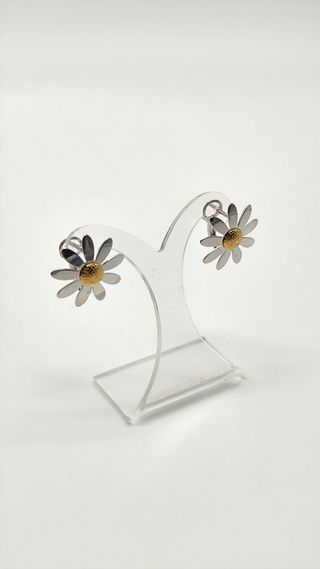 Pendientes dama margaritas en oro bicolor 18kt