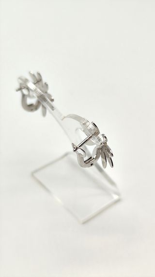 Pendientes dama margaritas en oro bicolor 18kt