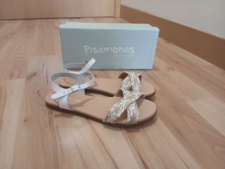 Sandalias Pisamonas  beige-blanco