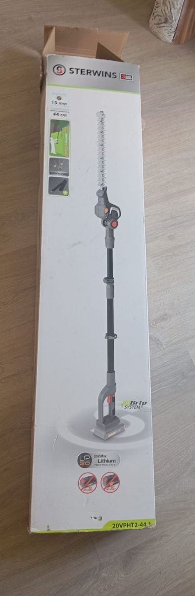 Cortasetos Sterwins UP20 + Cargador