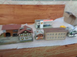 8 lote  maqueta pola de ho el porche no entra, est