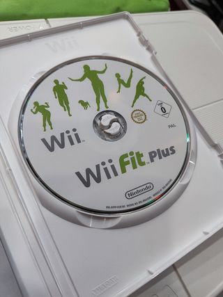 Wii Fit + Tabla + Mochila Bandolera 
