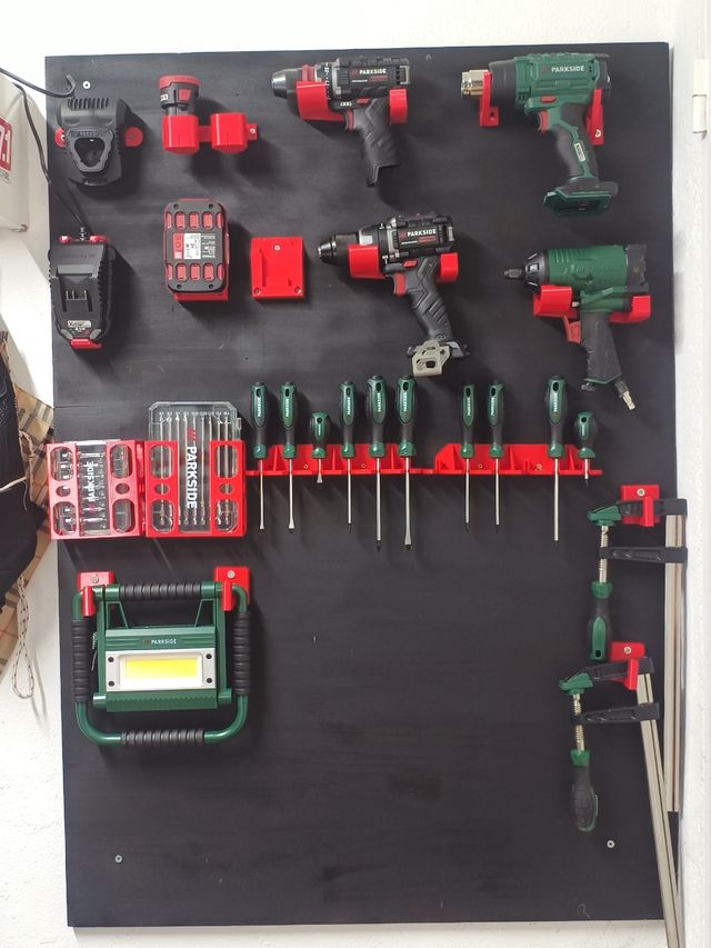 Soportes pared herramientas Parkside