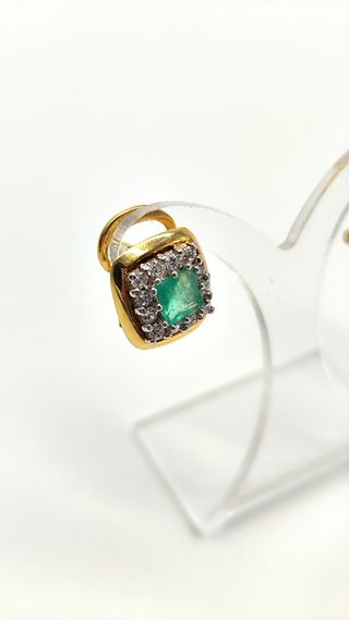 Pendientes oro 18kt circonita verde y blancas 