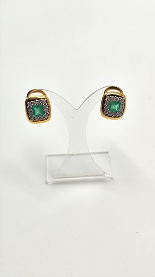 Pendientes oro 18kt circonita verde y blancas 