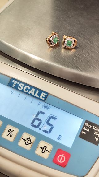 Pendientes oro 18kt circonita verde y blancas 
